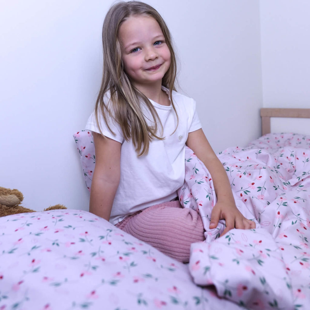 Balance® Weighted Blanket Kids Roses